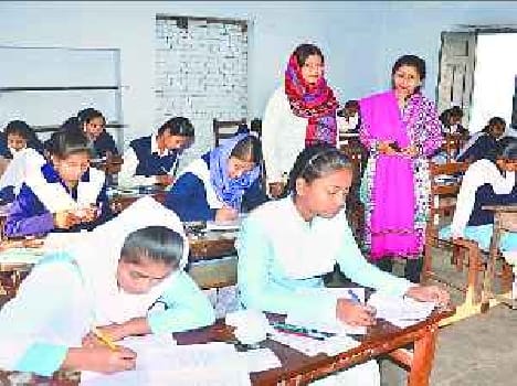 teacher helped student in cheating